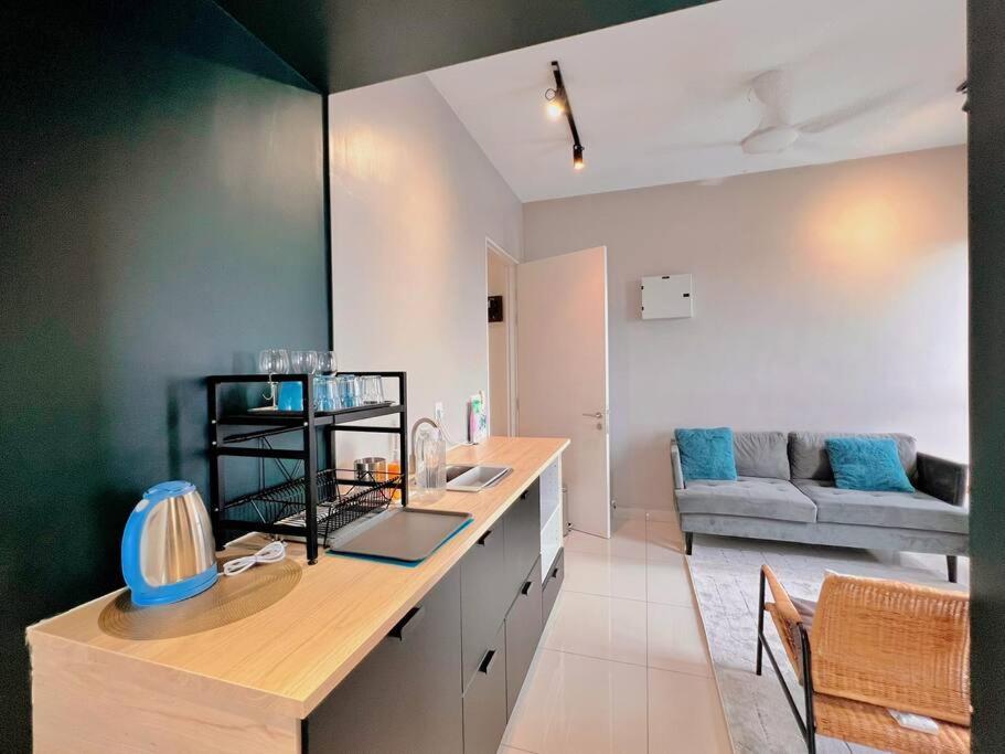 7 Pax Family Connecting Room D'Sara, Direct Link Mrt Kampung Selamat, Near Sungai Buloh & Thomson Hospital Shah Alam Kültér fotó